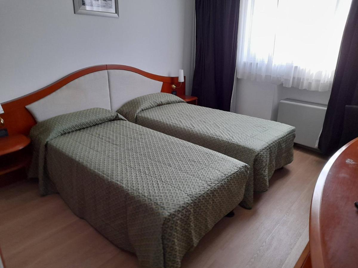 Hotel Donizetti Lallio Luaran gambar